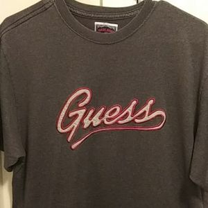 Vintage 90's Guess 'Embroidered' 'T-shirt